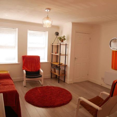 York City Centre, Recently Renovated 2 Bedroom Flat エクステリア 写真