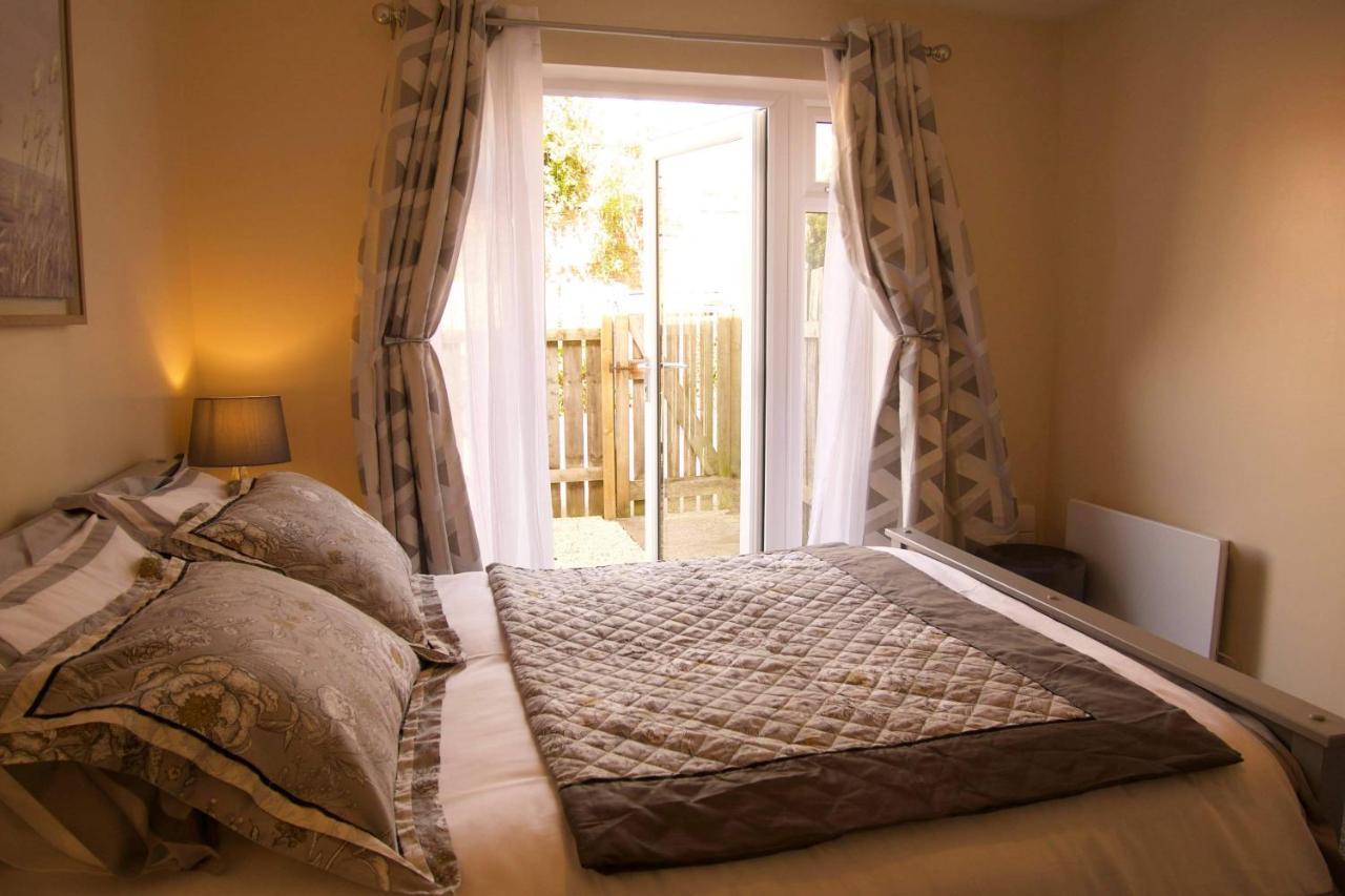 York City Centre, Recently Renovated 2 Bedroom Flat エクステリア 写真