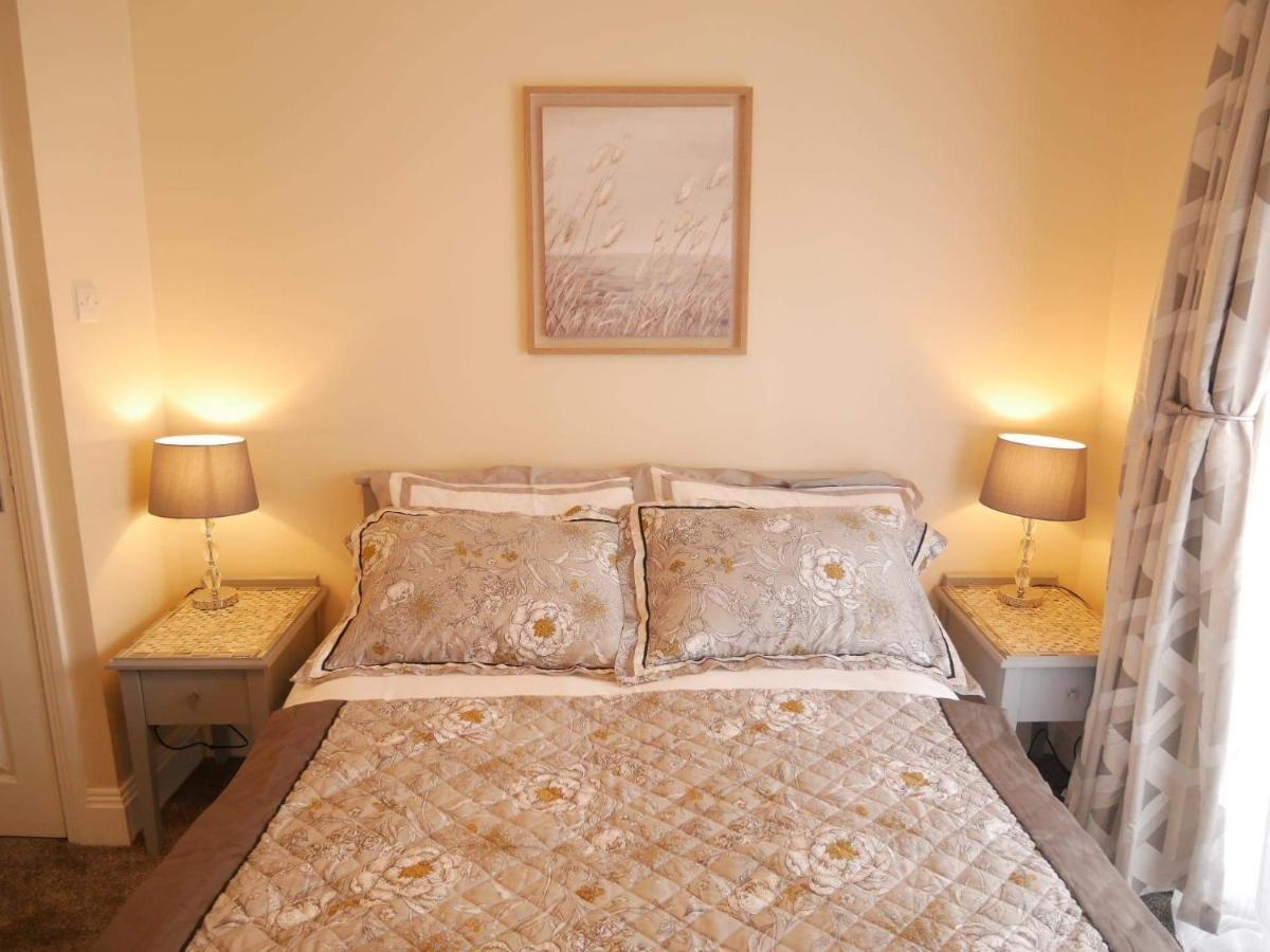 York City Centre, Recently Renovated 2 Bedroom Flat エクステリア 写真